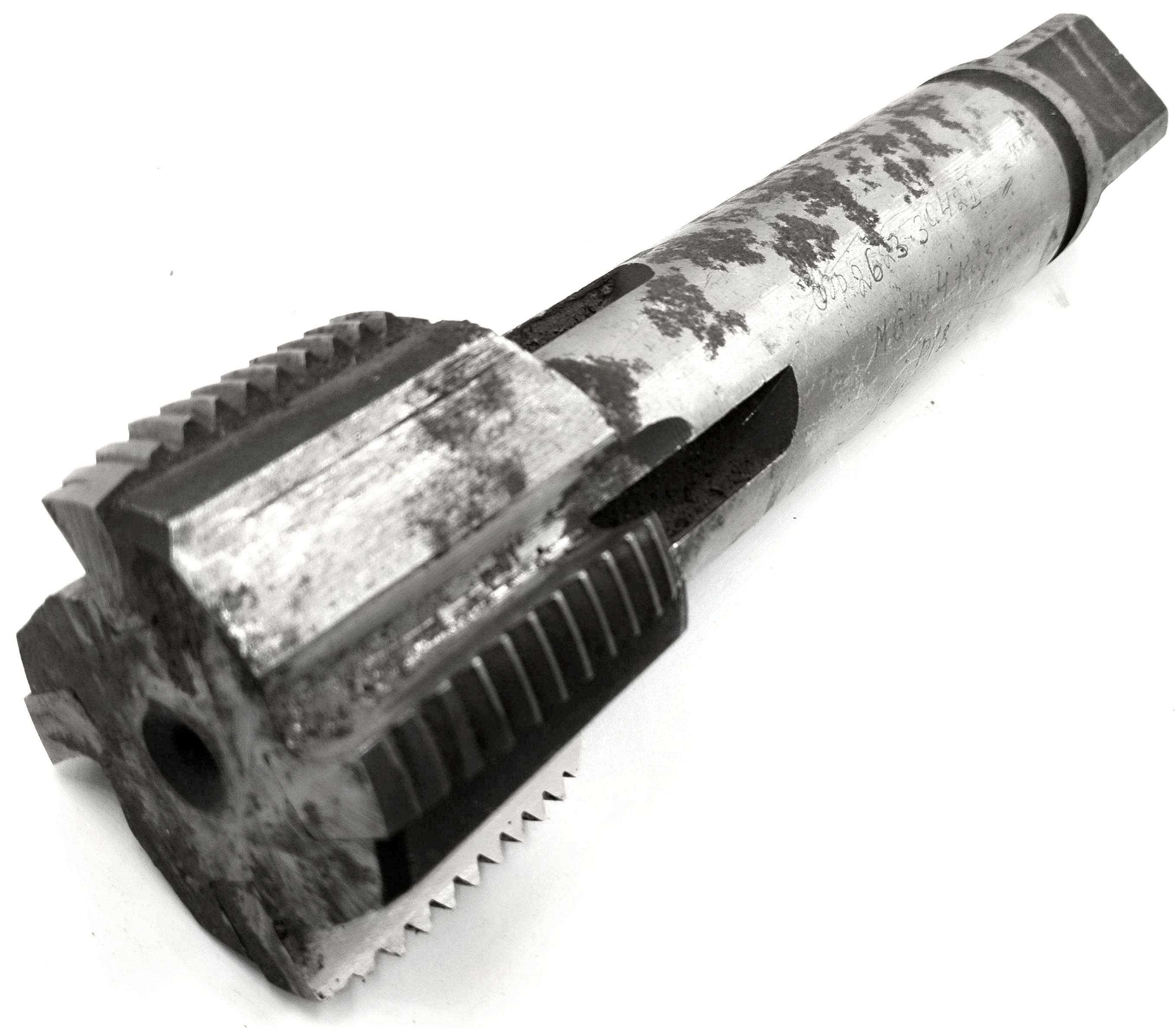 Метчик М64 х 4 м/р №2 Р18