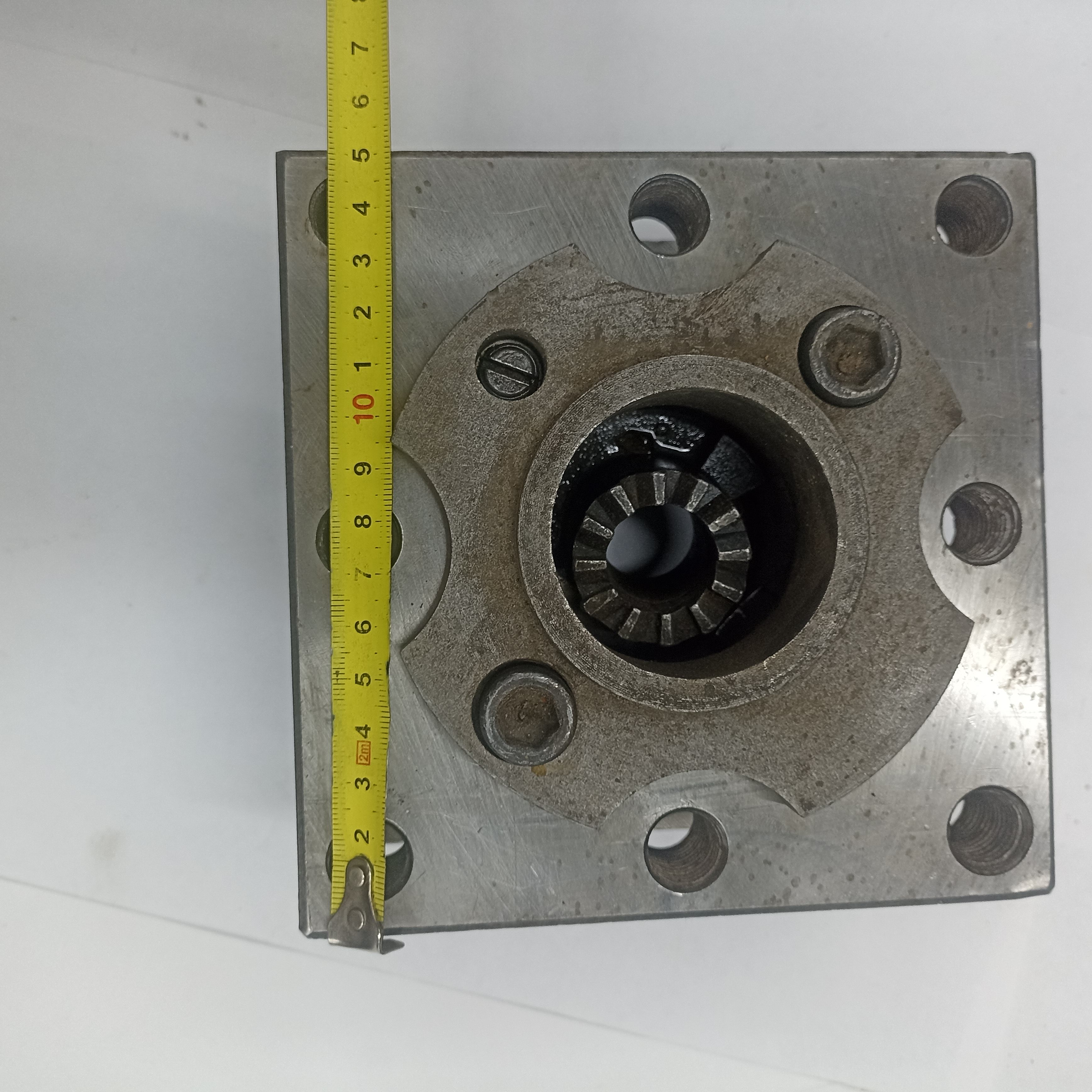 Резуедержатель 150Х150Х85   d48 мм