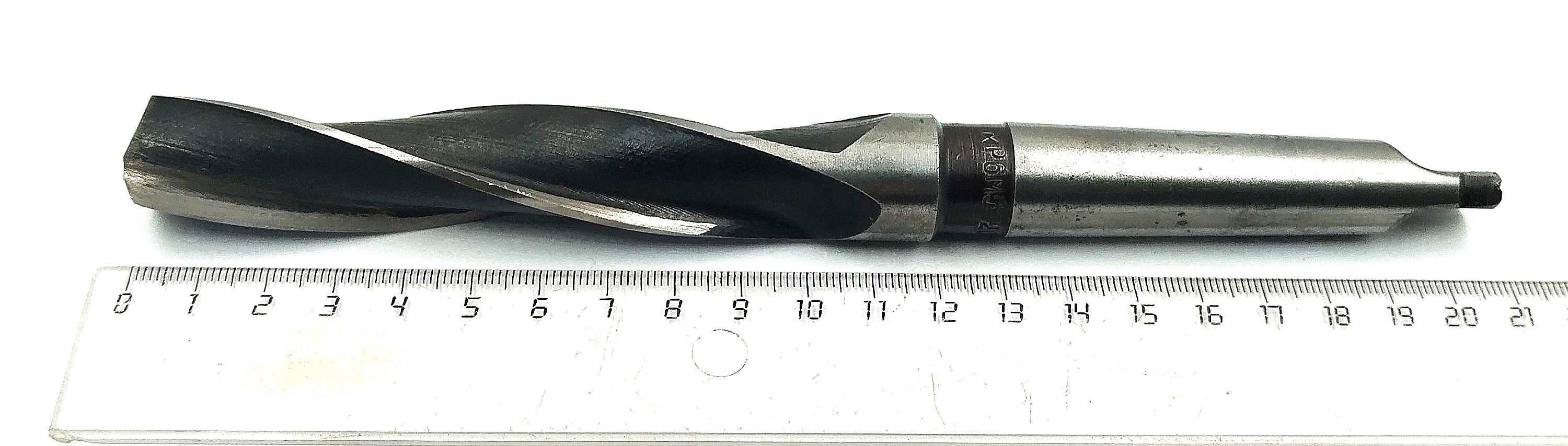 Зенкер цельный d 20 к/х КМ2 Z=3 Р6М5