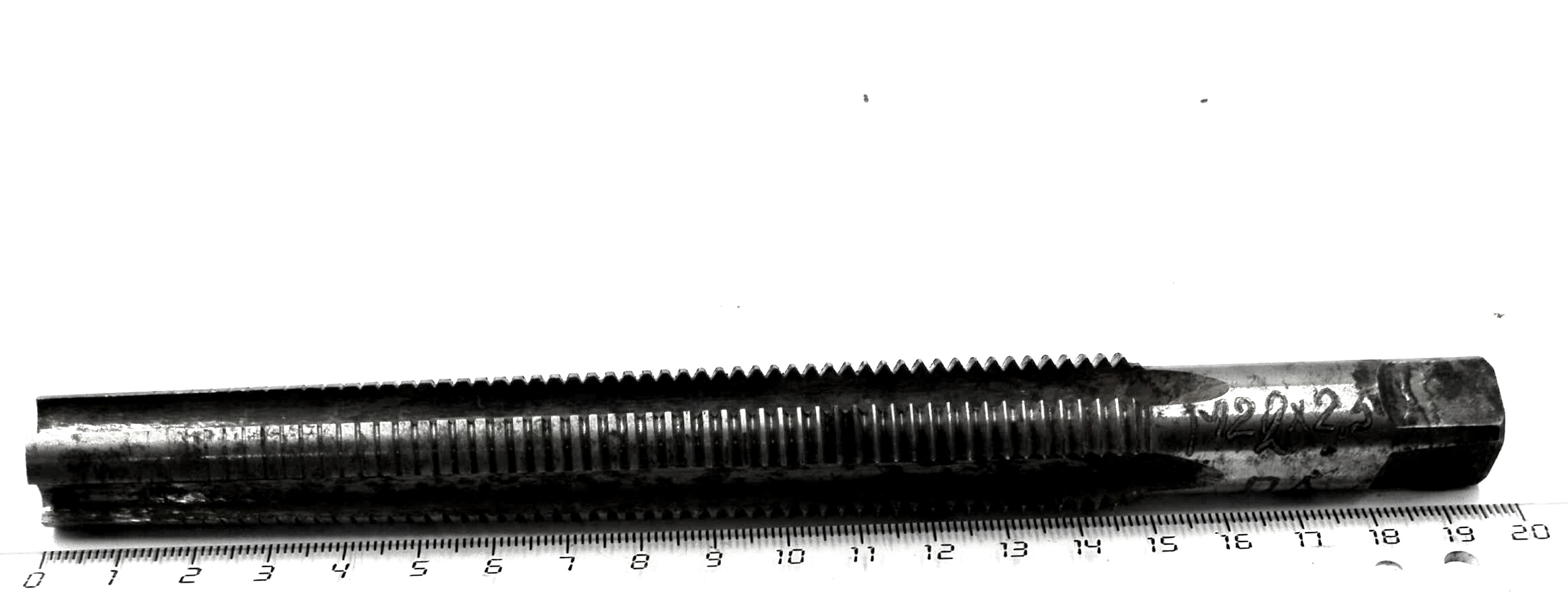 Метчик трапецеидальный TR 22 х 2,5