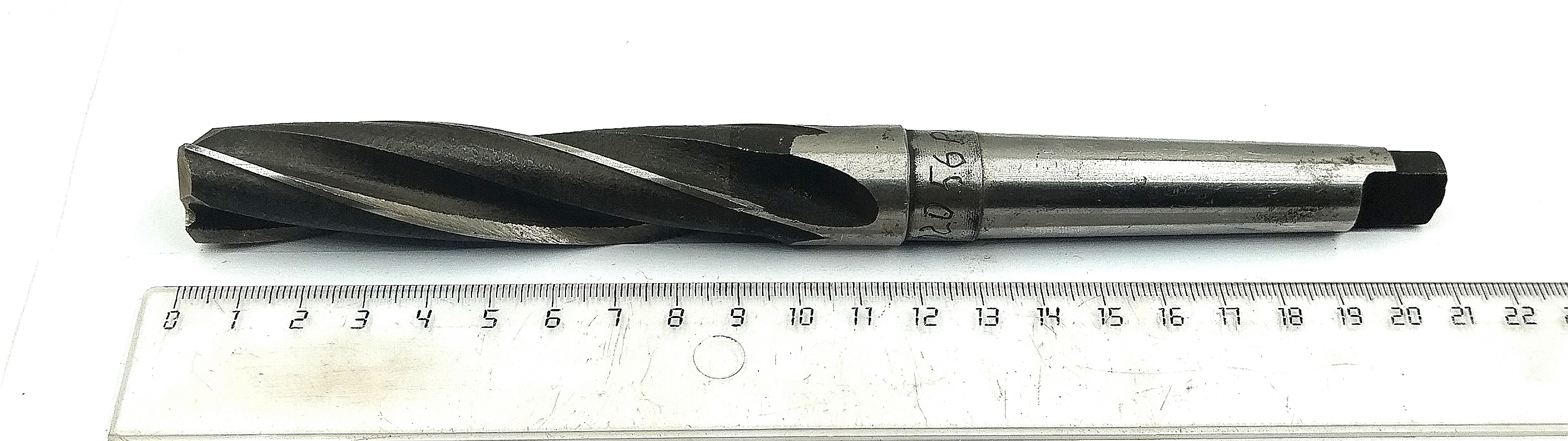 Зенкер цельный d 20,56 к/х КМ2 Z=3 Р6М5 (Карандаш)