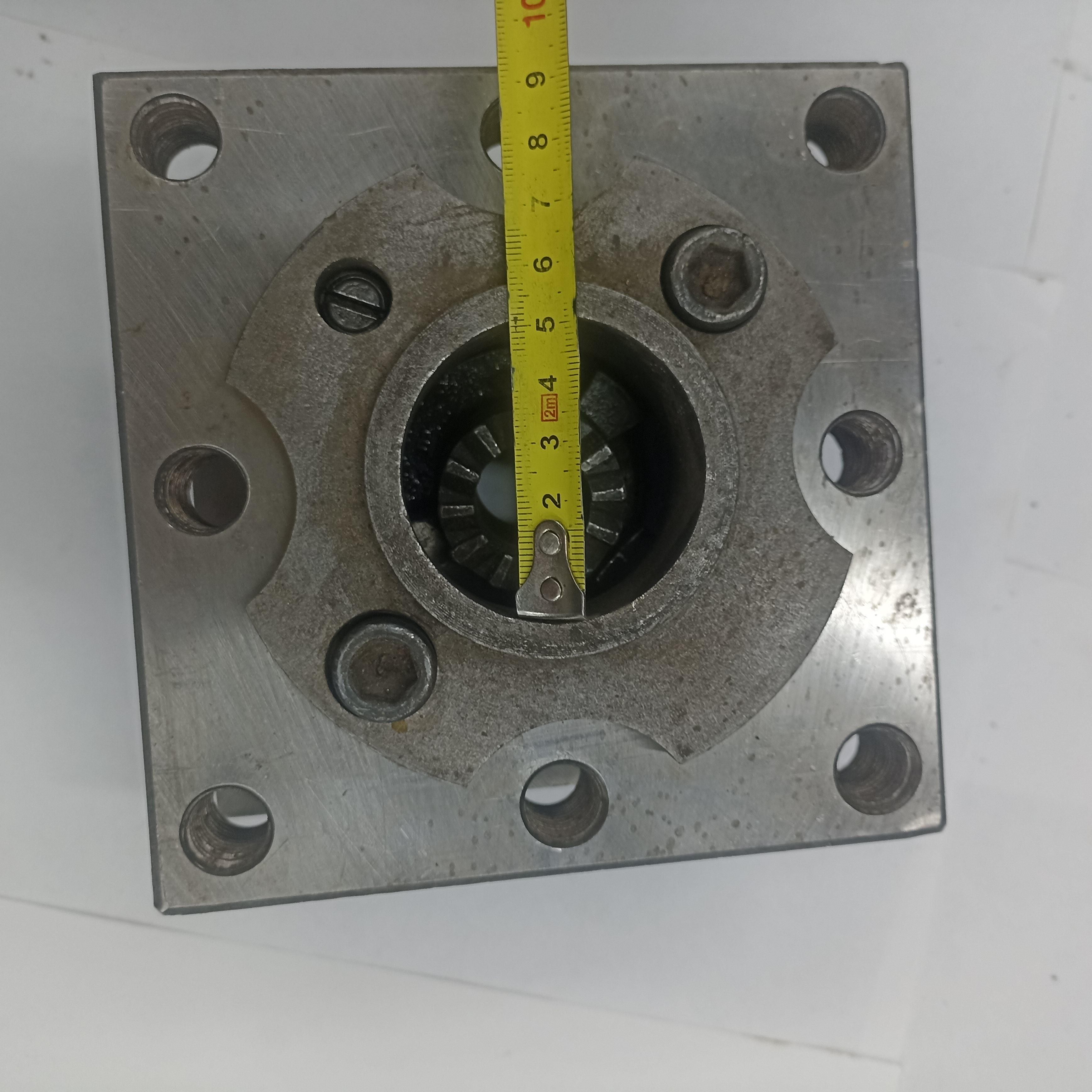Резуедержатель 150Х150Х85   d48 мм