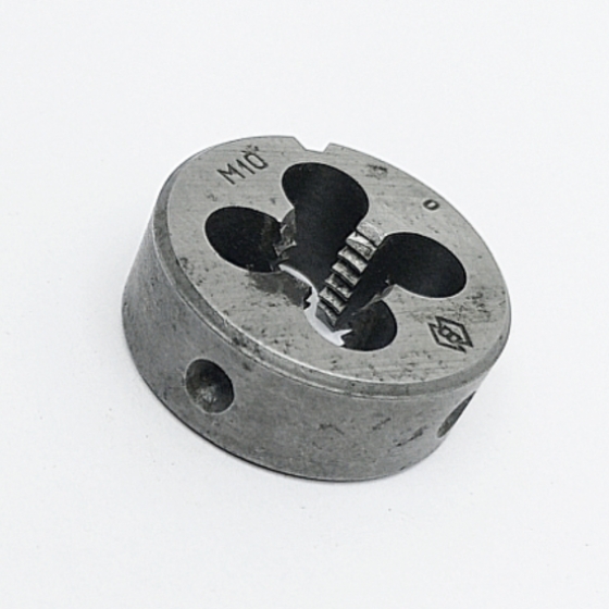 Плашка М10х1,5мм (d30мм, h11мм) компл-т из 4 шт. 
