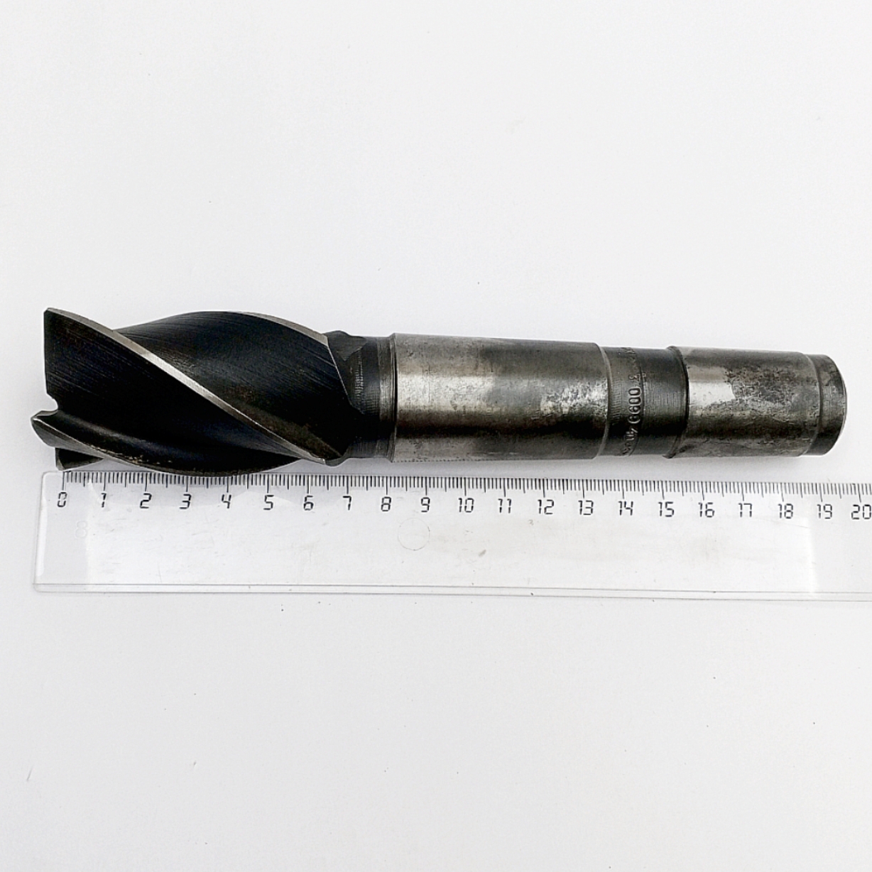 Фреза Концевая d 40х64 к/х Z=4 КМ4 Р6М5 (СКОЛ)