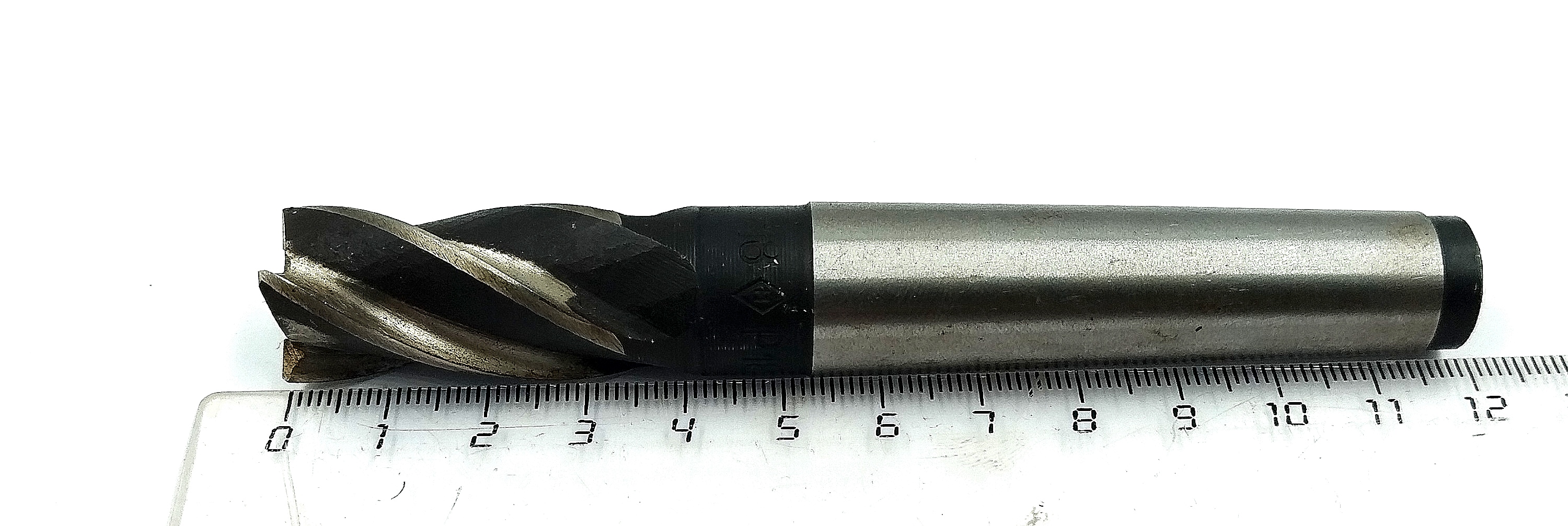 Фреза Концевая d18х35 к/х Z=4 КМ2 Р18