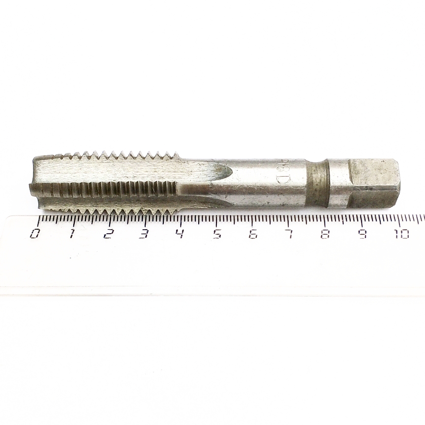 Метчик М18х2,5 м/р сквозной Р18