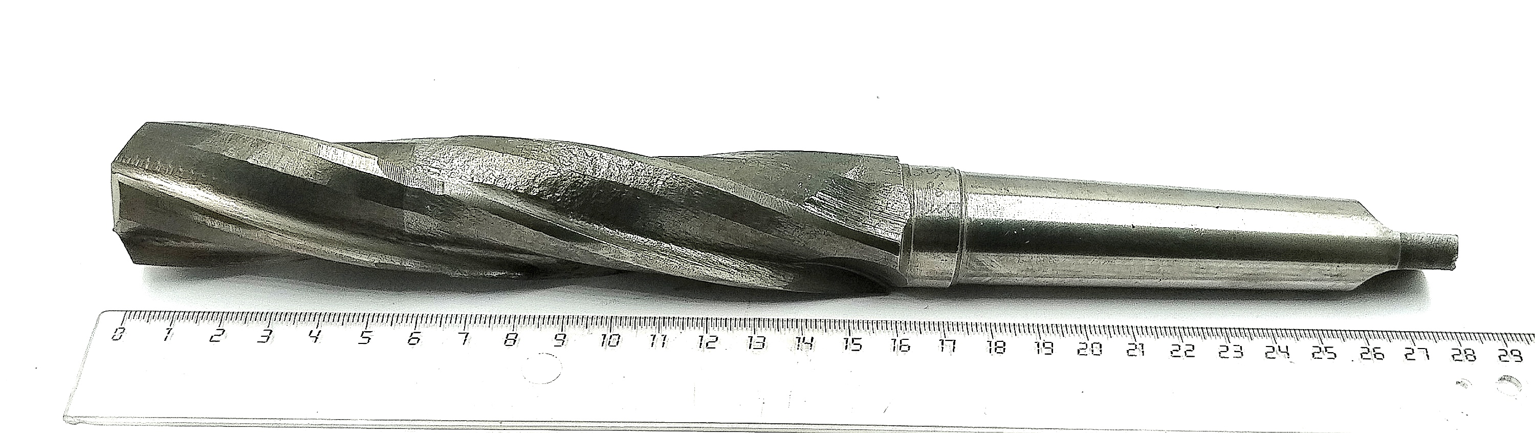 Зенкер цельный d 30,3 к/х КМ3 Z=4 Р6М5 (Карандаш)