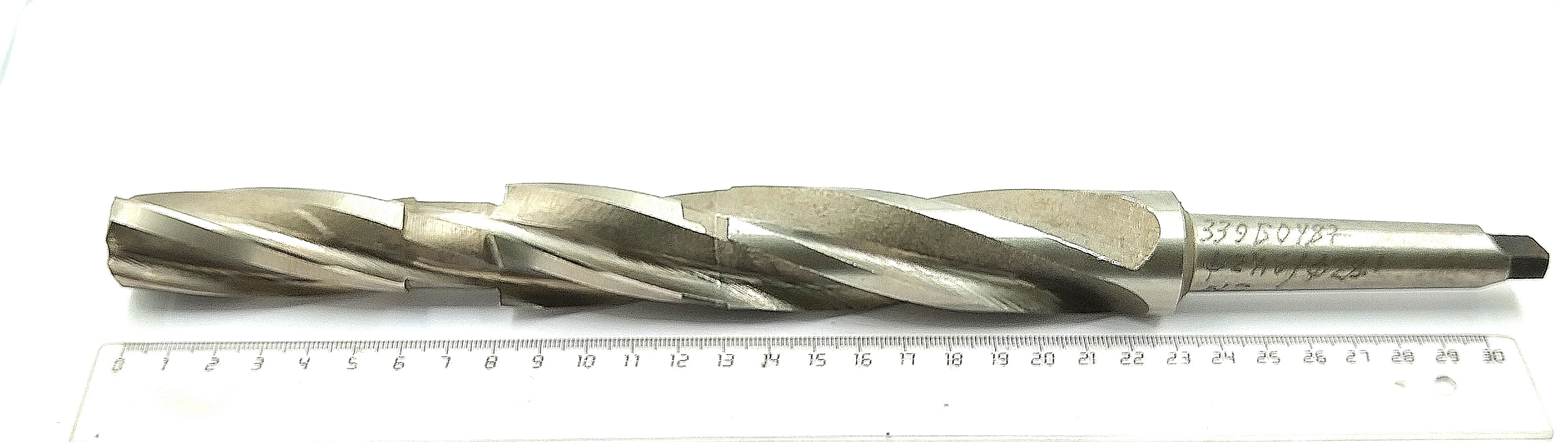 Зенкер цельный ступенчатый d min 24,6 max 28,1 №2 к/х Z=4 КМ2 Р6М5 (Карандаш)