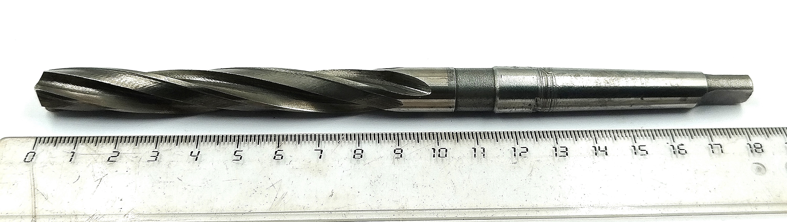 Зенкер цельный d 12 №1 к/х КМ1 Z=3 Р18