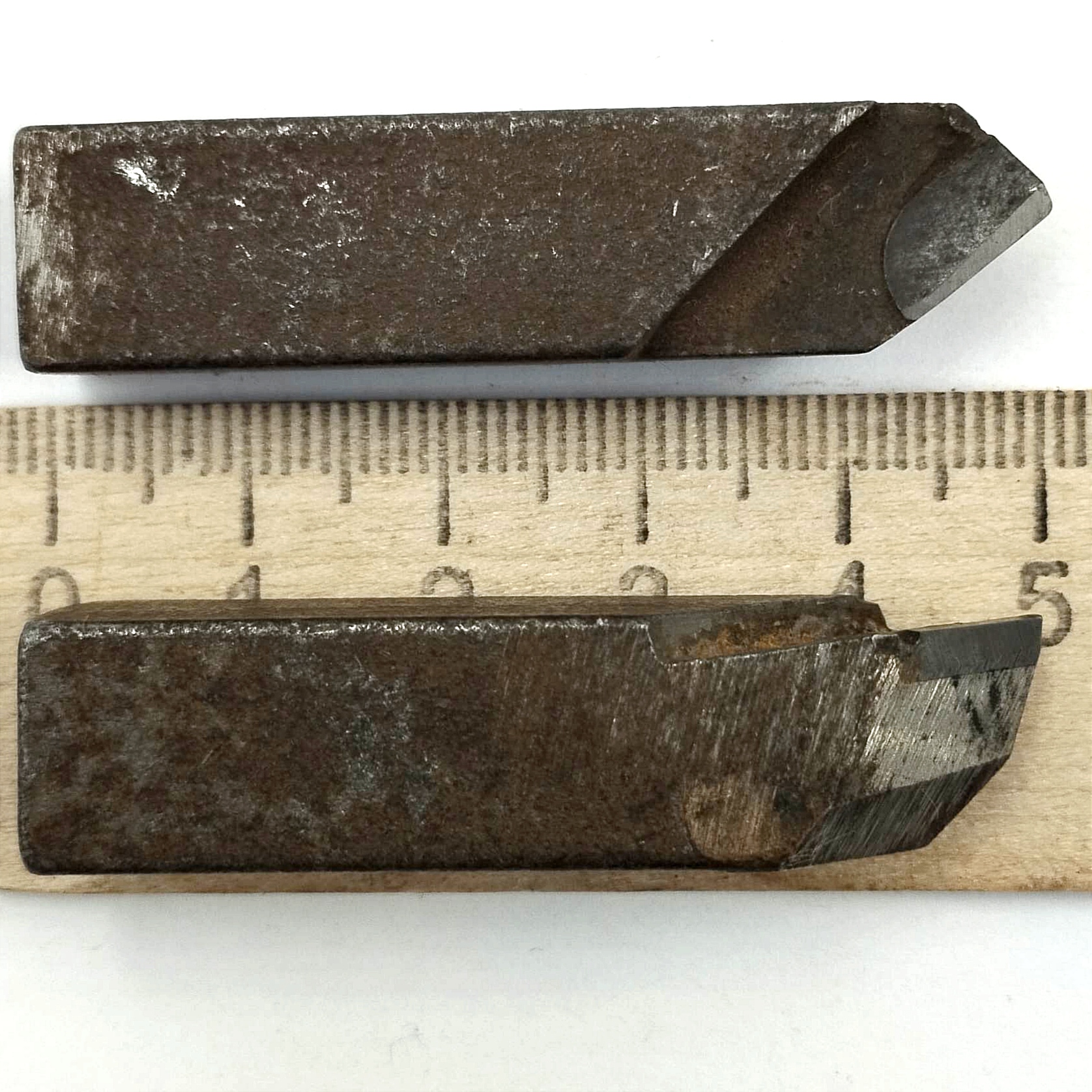 Резец оправочный 12х12х50 (520/3) К8 35° левый (4 шт.)