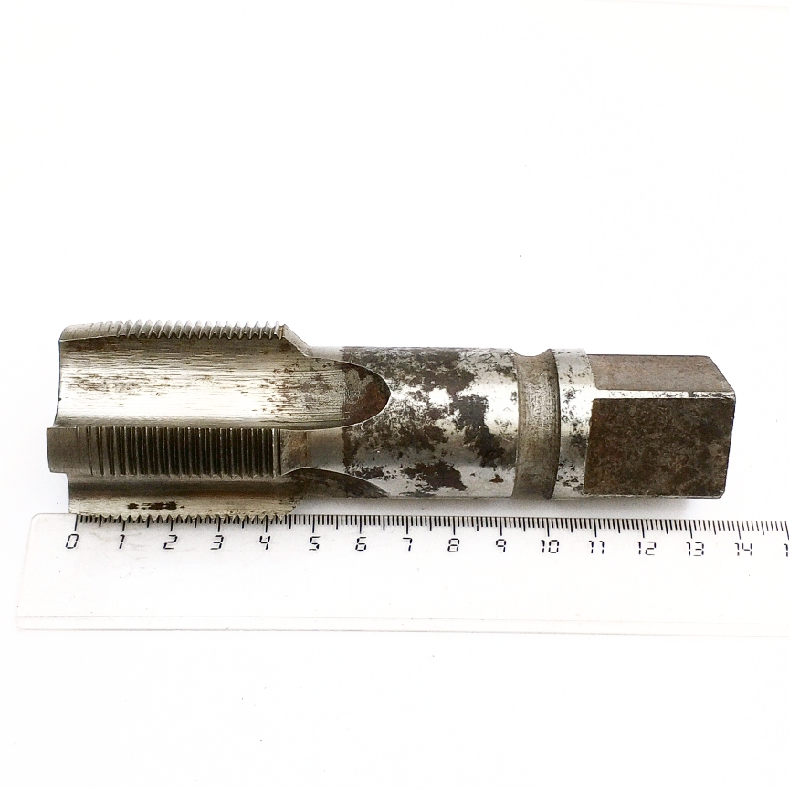 Метчик М42х2 м/р, сквозной, Р18