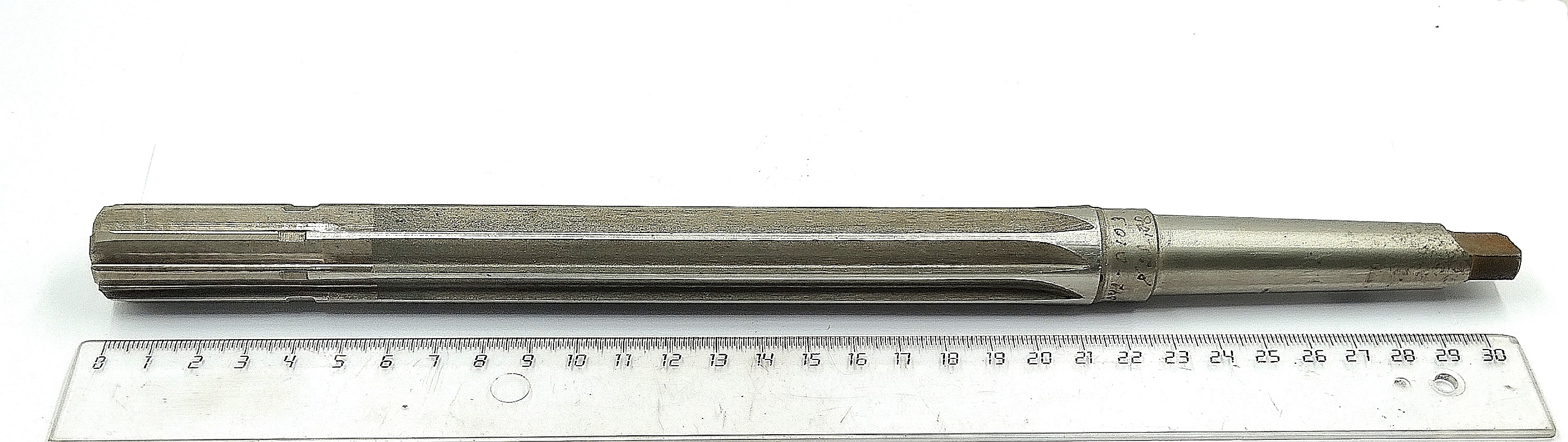Развертка машинная d 22,08 к/х КМ2 Р18 Z=8 (Карандаш)