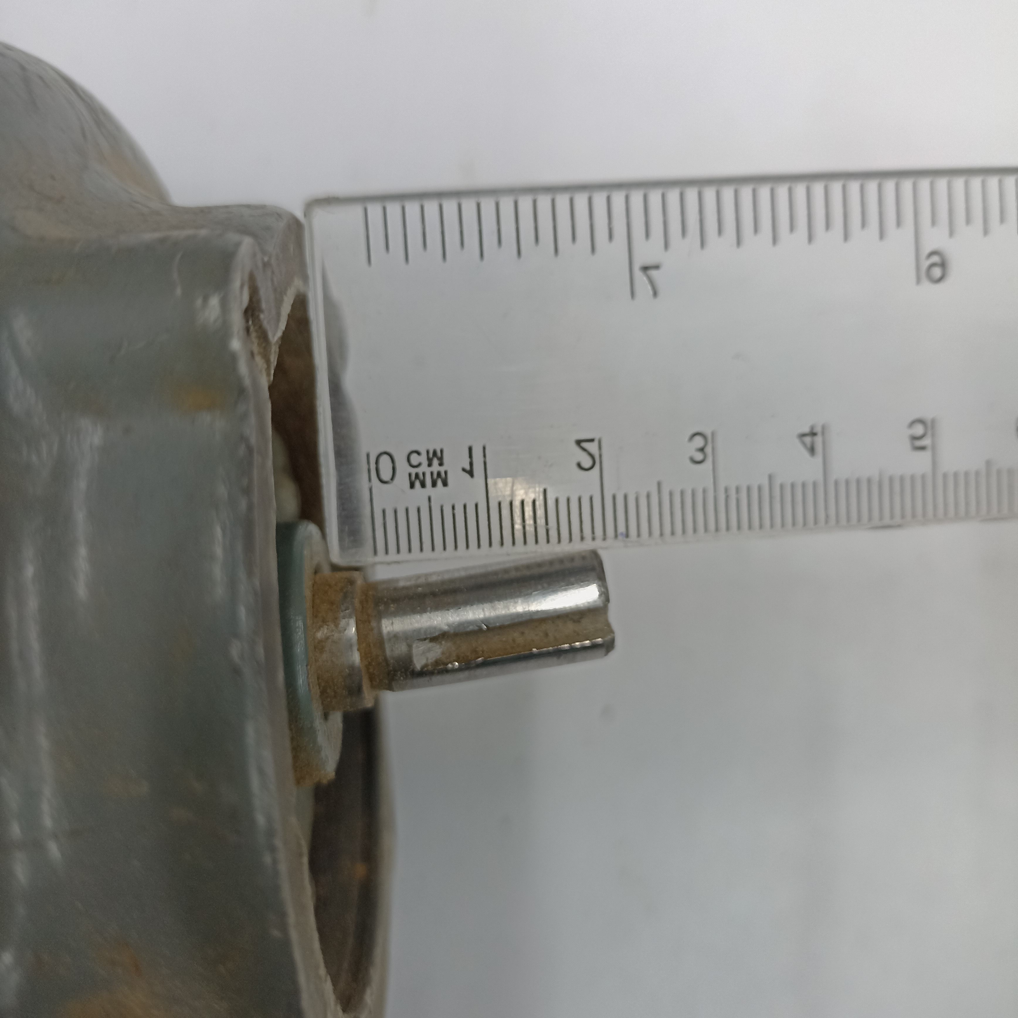 Электродвигатель асинхронный ТИП АПНО12/2 , 220/380v, 120w, 2690об/мин