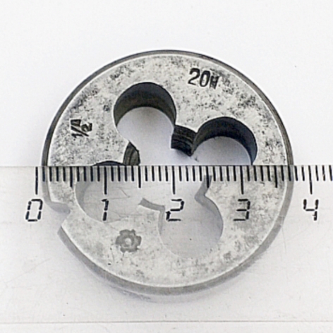 Плашка цилиндрическая дюймовая 1/2" -20ниток  UNF 60° 9ХС (D-38мм; L-14мм)