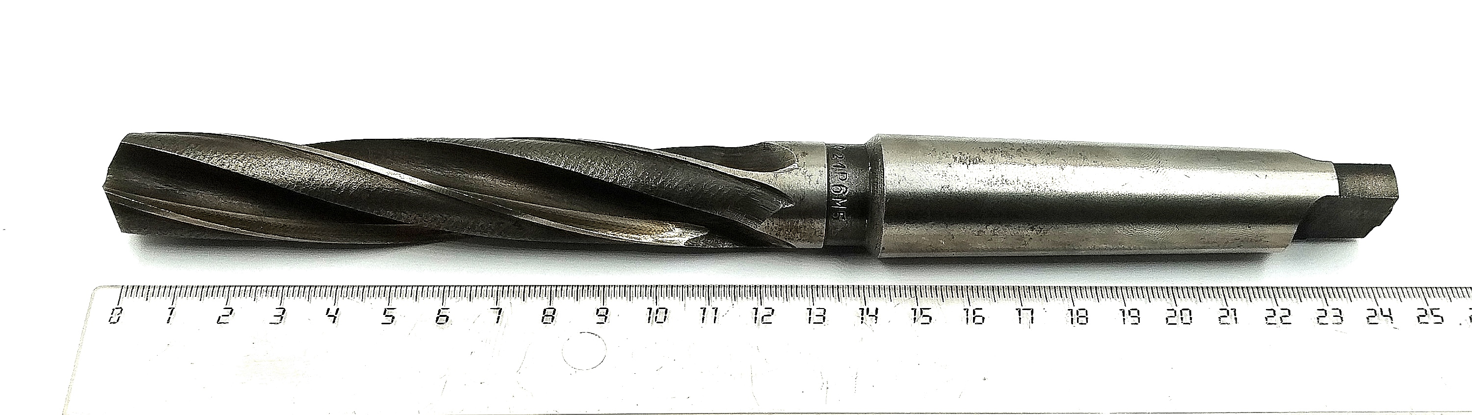 Зенкер цельный d 21 к/х КМ3 Z=3 Р6М5
