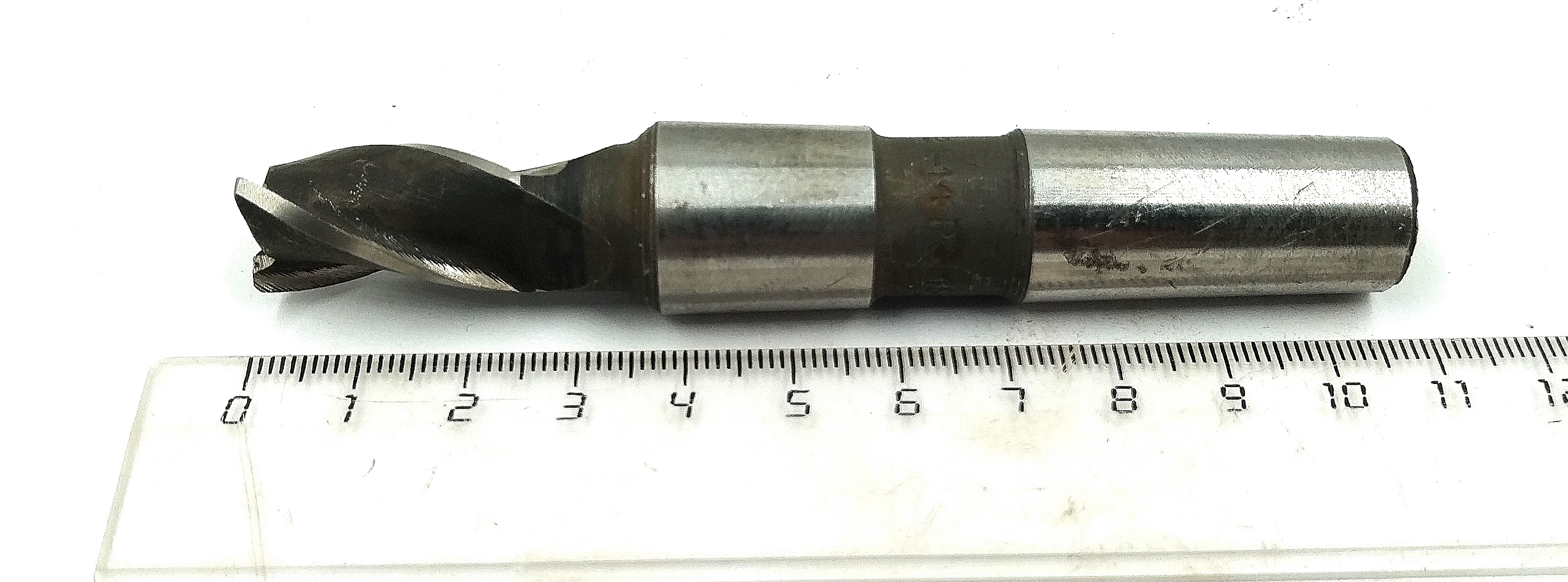  Фреза Концевая d 14х25 к/х Z=3 КМ2 Р6М5