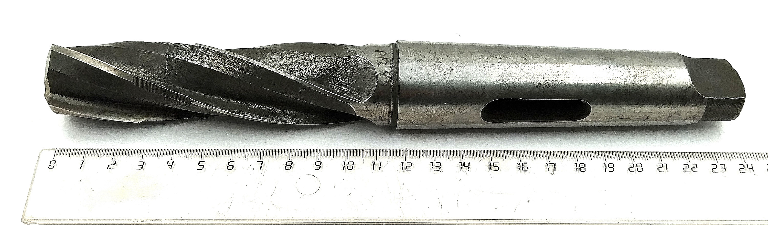 Зенкер цельный d 29 к/х КМ4 Z=4 Р12Ф3 (Карандаш)