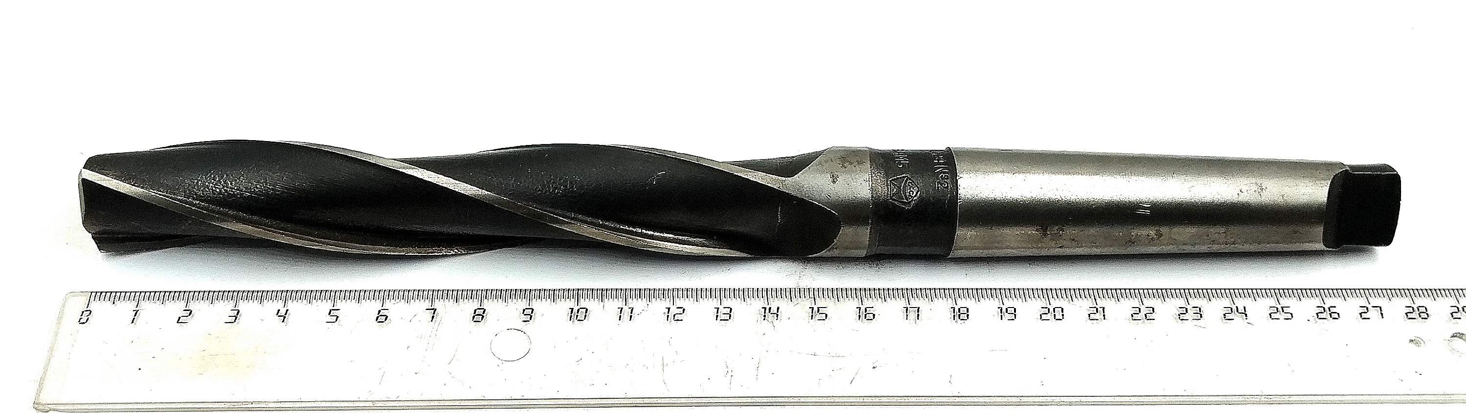Зенкер цельный d 24 №2 к/х КМ3 Z=3 Р6АМ5