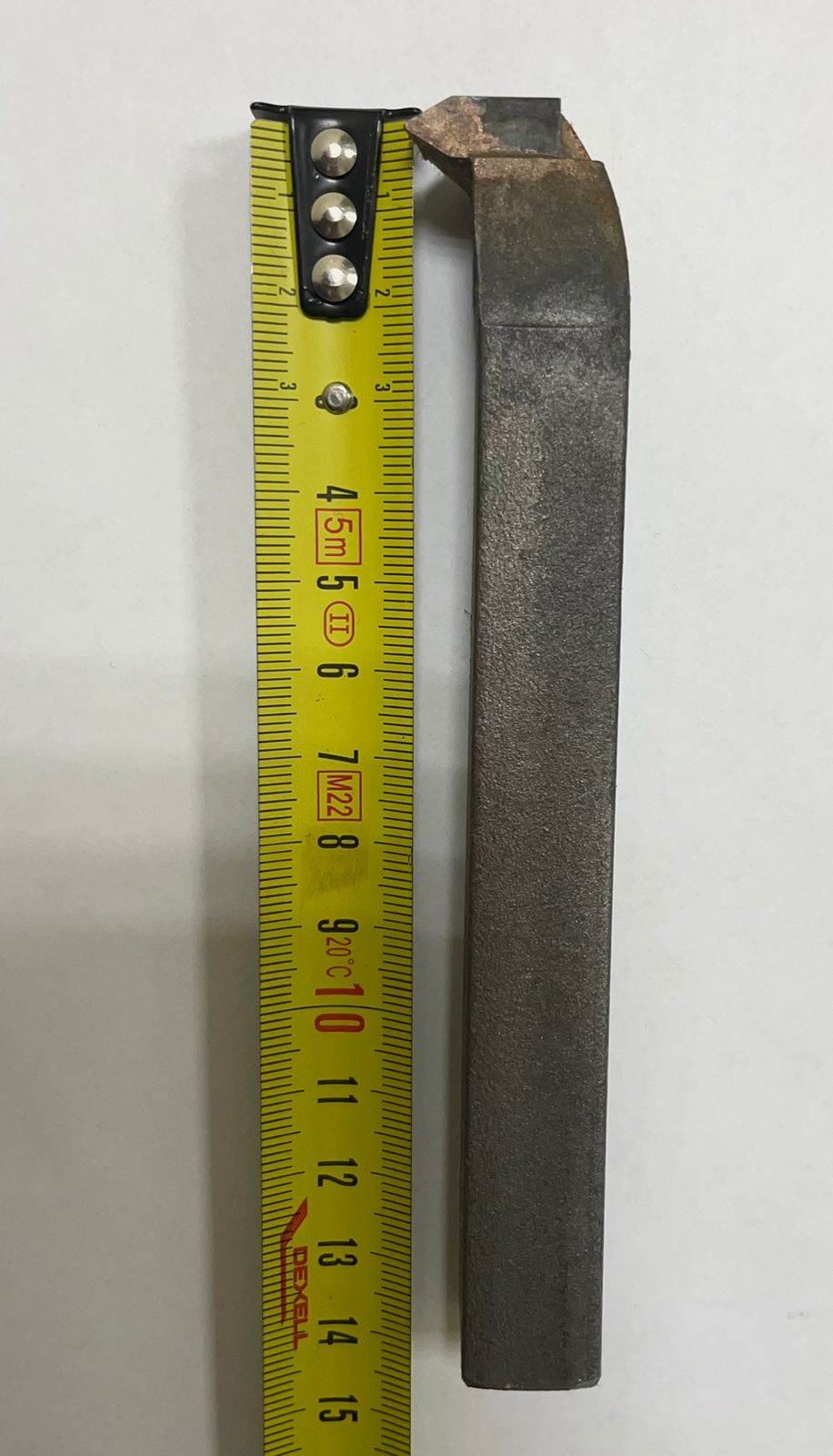 Резец резьбовой для внутренней резьбы 20x16x140 ВК8