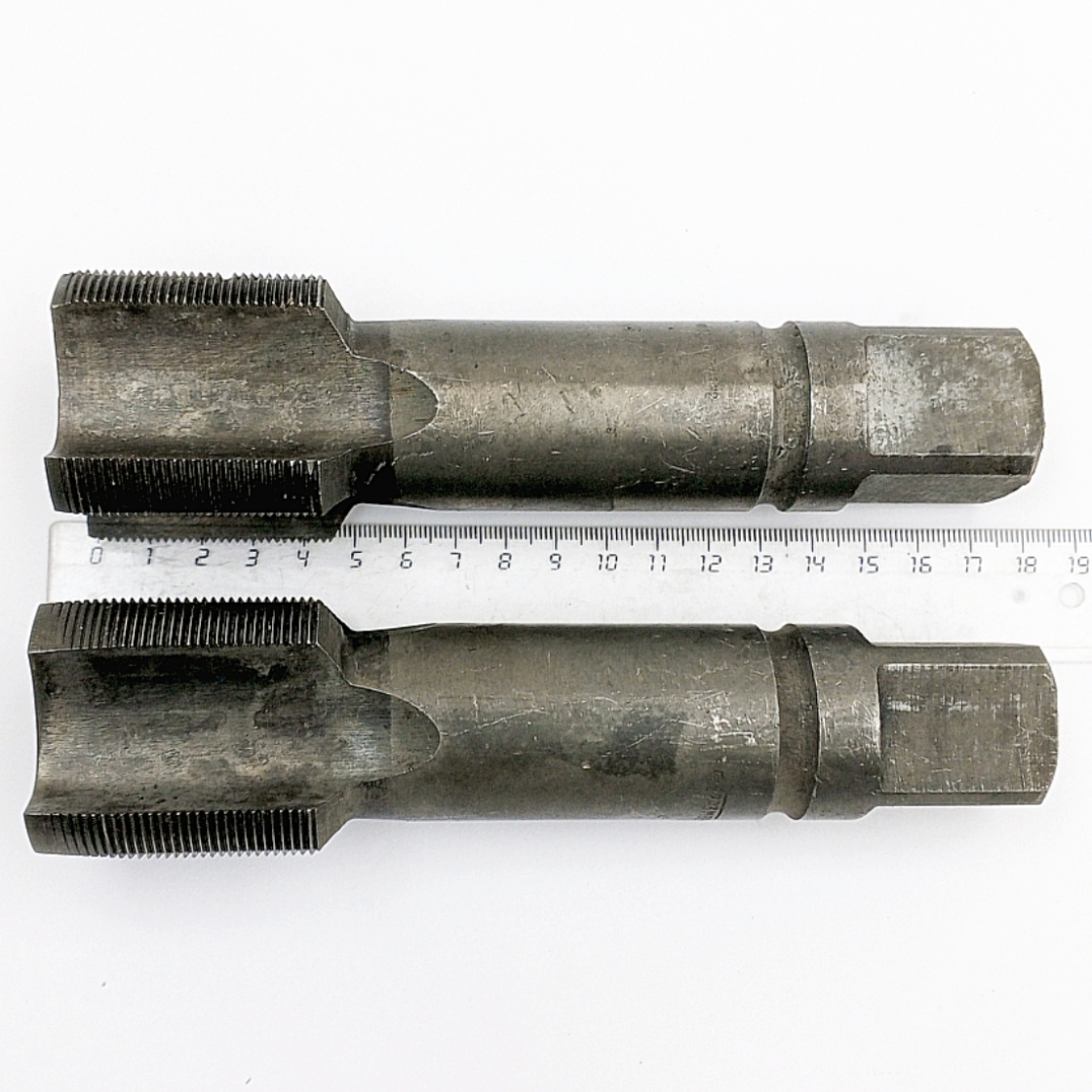 Метчик 2620-2291 (2620-2293) машинно-ручной М52х1,5 Р6М5 VAP (комплект 2шт) ГОСТ 3266-81 (СКОЛ)