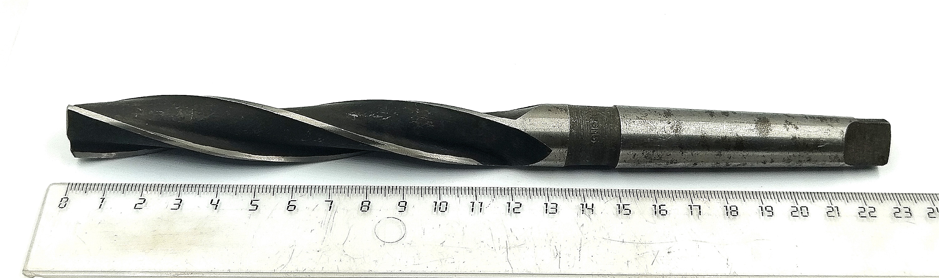 Зенкер цельный d 18 №2 к/х КМ2 Z=3 Р6М5