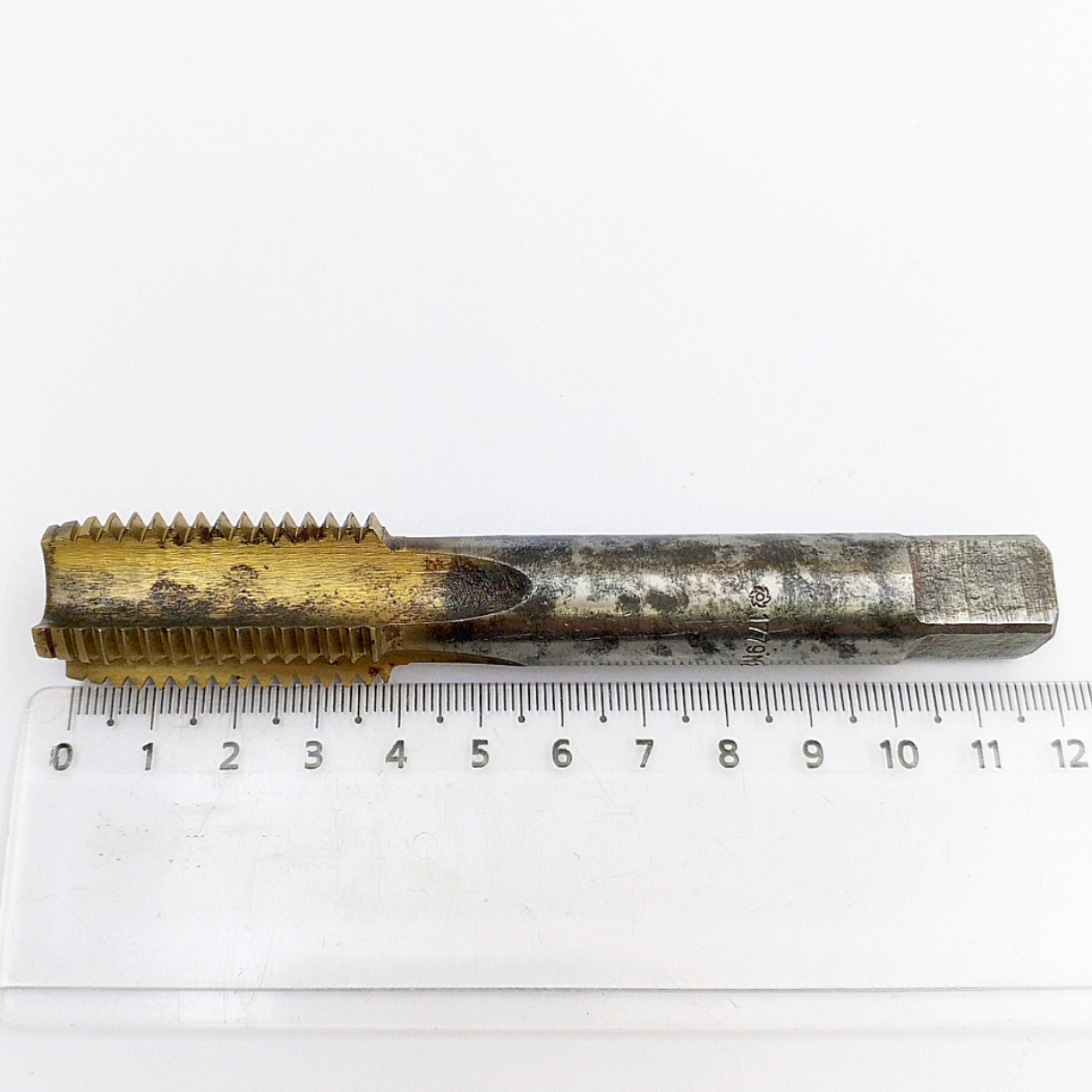 Метчик 2621-1779 ручной М22х2,5 Р6М5 (TiN-покрытие, однопроходный) для глухих отверстий ГОСТ 3266-81