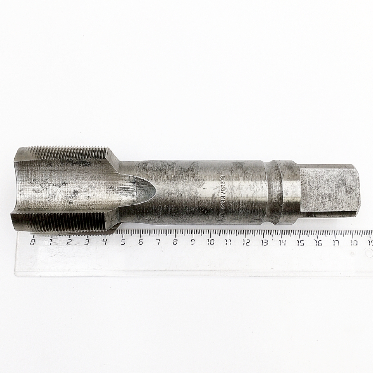 Метчик 2620-2287 машинно-ручной М52х1,5 Р6М5 (однопроходный) для сквозных отверстий ГОСТ 3266-81