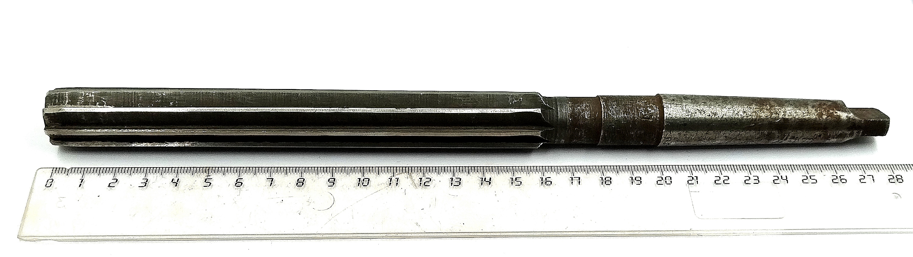 Развертка машинная d 20 Н7 к/х Z=8 КМ2