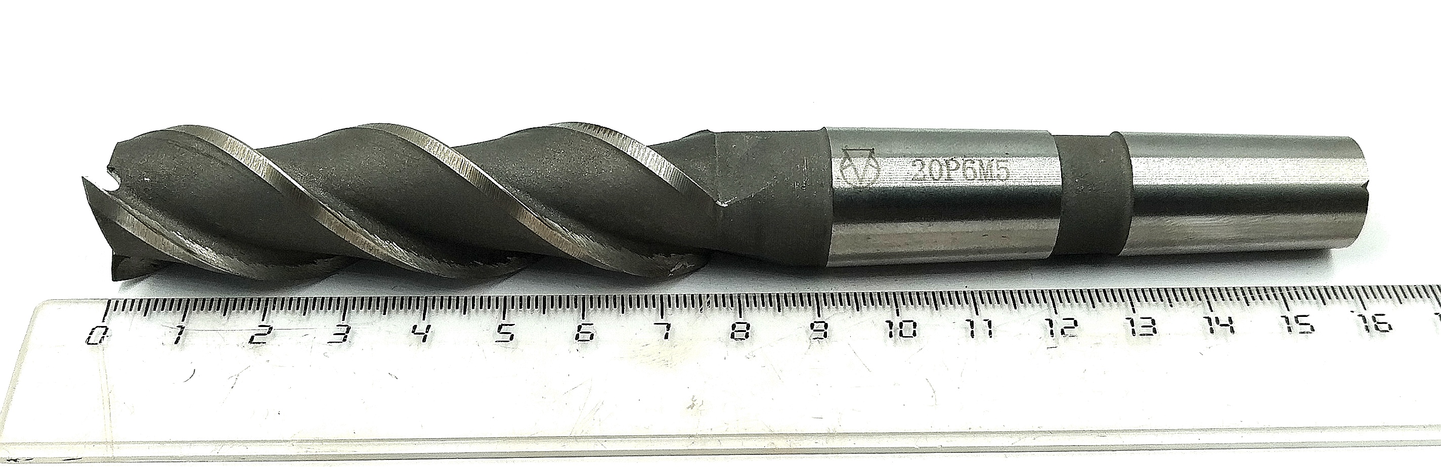 Фреза Концевая d 20х75 к/х Z=3 КМ2 Р6М5