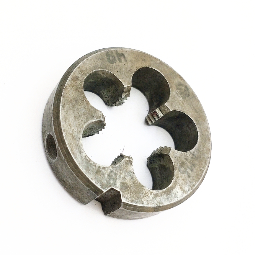 Плашка М16х1,5 (d48мм, h10мм)