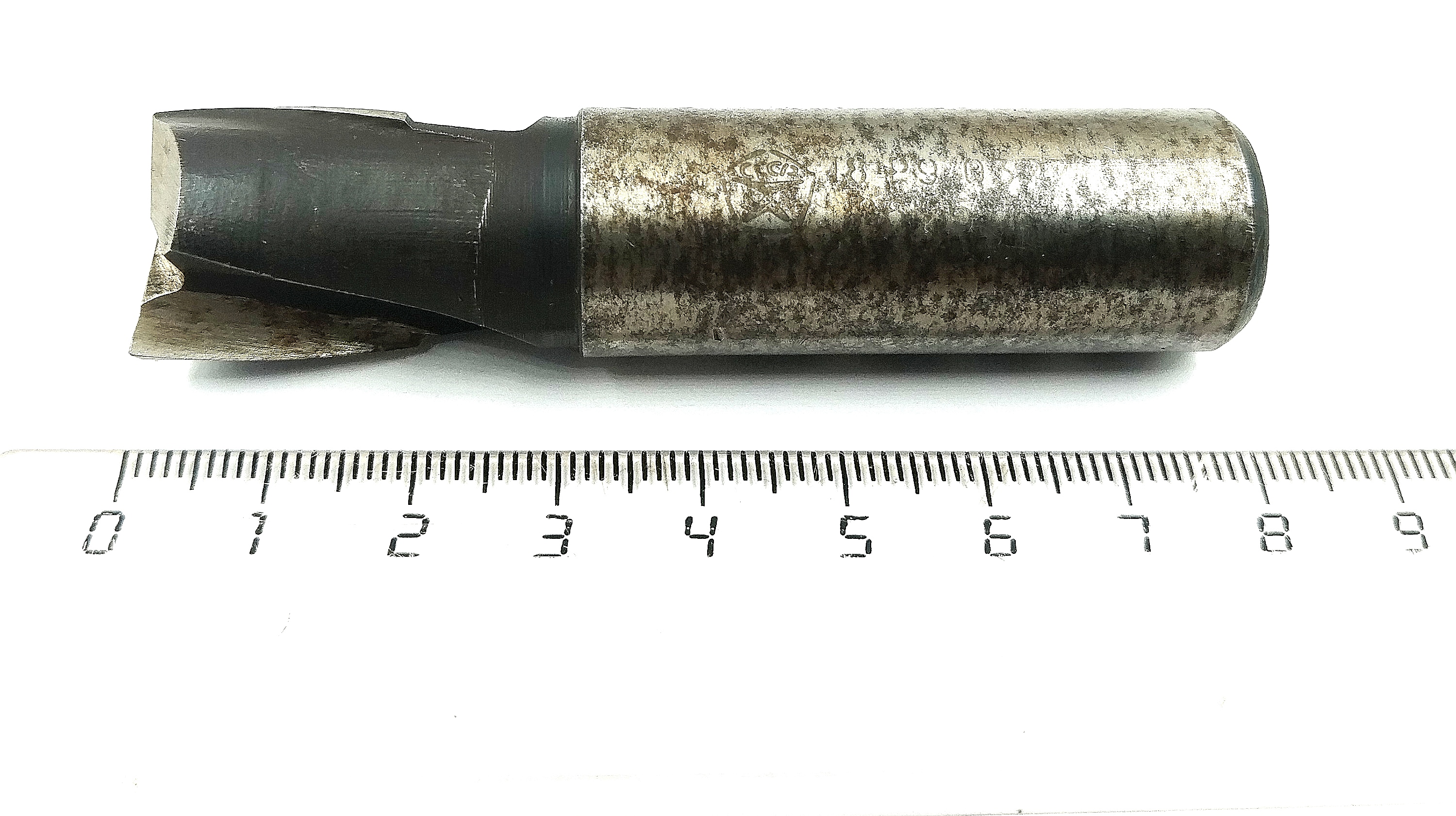 Фреза Концевая d 18x18 Р6М5 ц/х Z=2