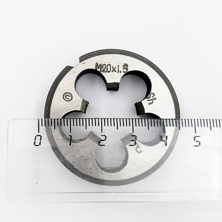 Плашка М20х1,5 мм (d45мм, h14мм)