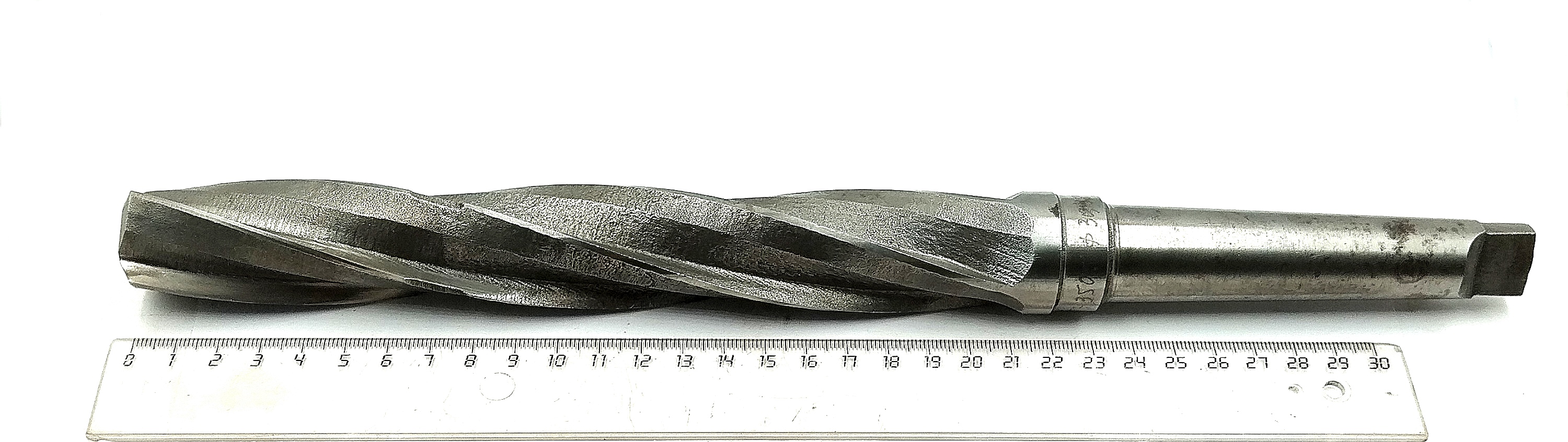 Зенкер цельный d 30,38 к/х КМ3 Z=4 Р6М5 (Карандаш)