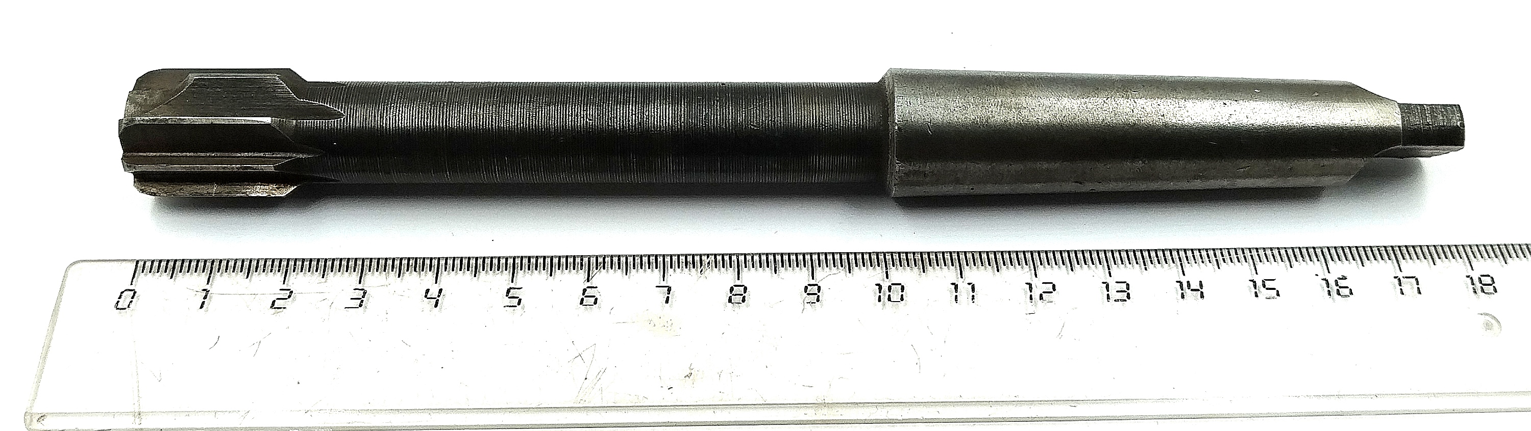 Развертка машинная d 18 к/х КМ2  Z=8