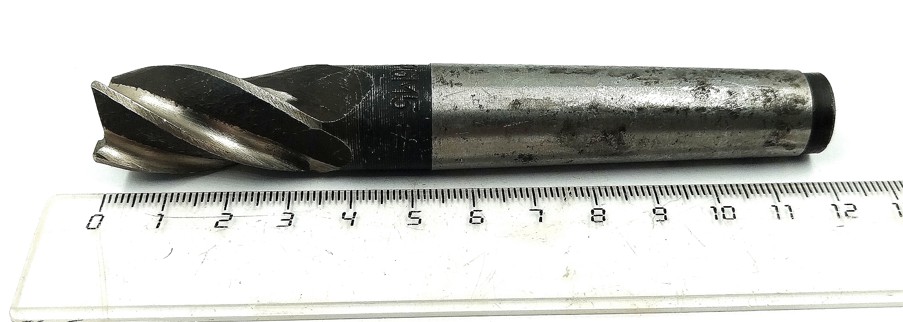 Фреза Концевая d 18х35 к/х Z=4 КМ2 Р6М5