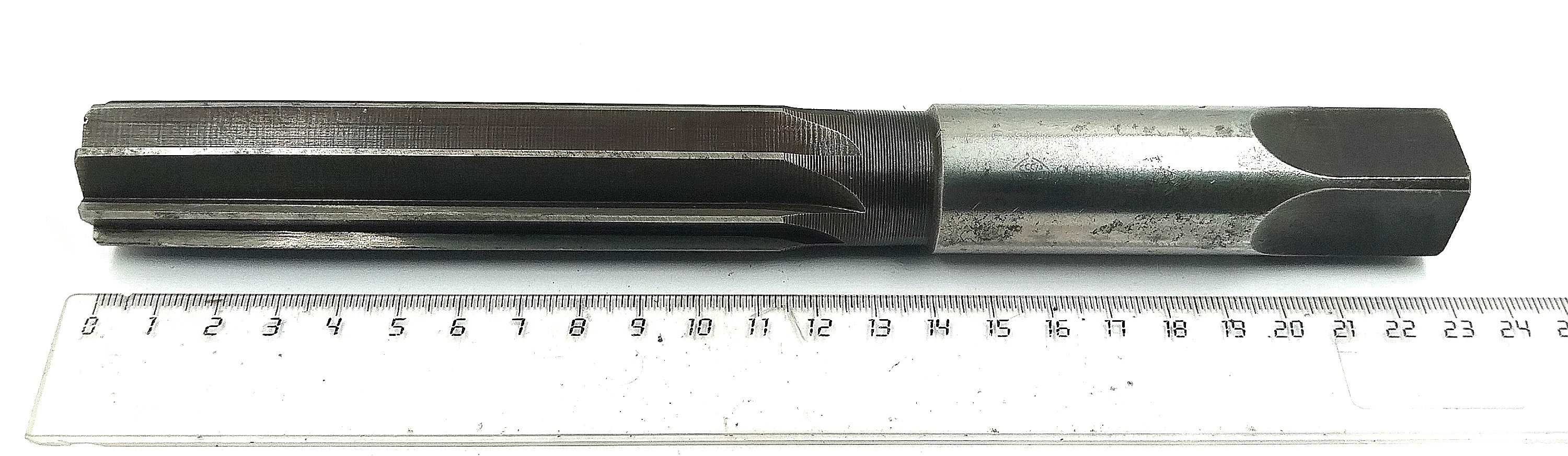  Развертка d 26 Н9 ц/х ручная Z=8