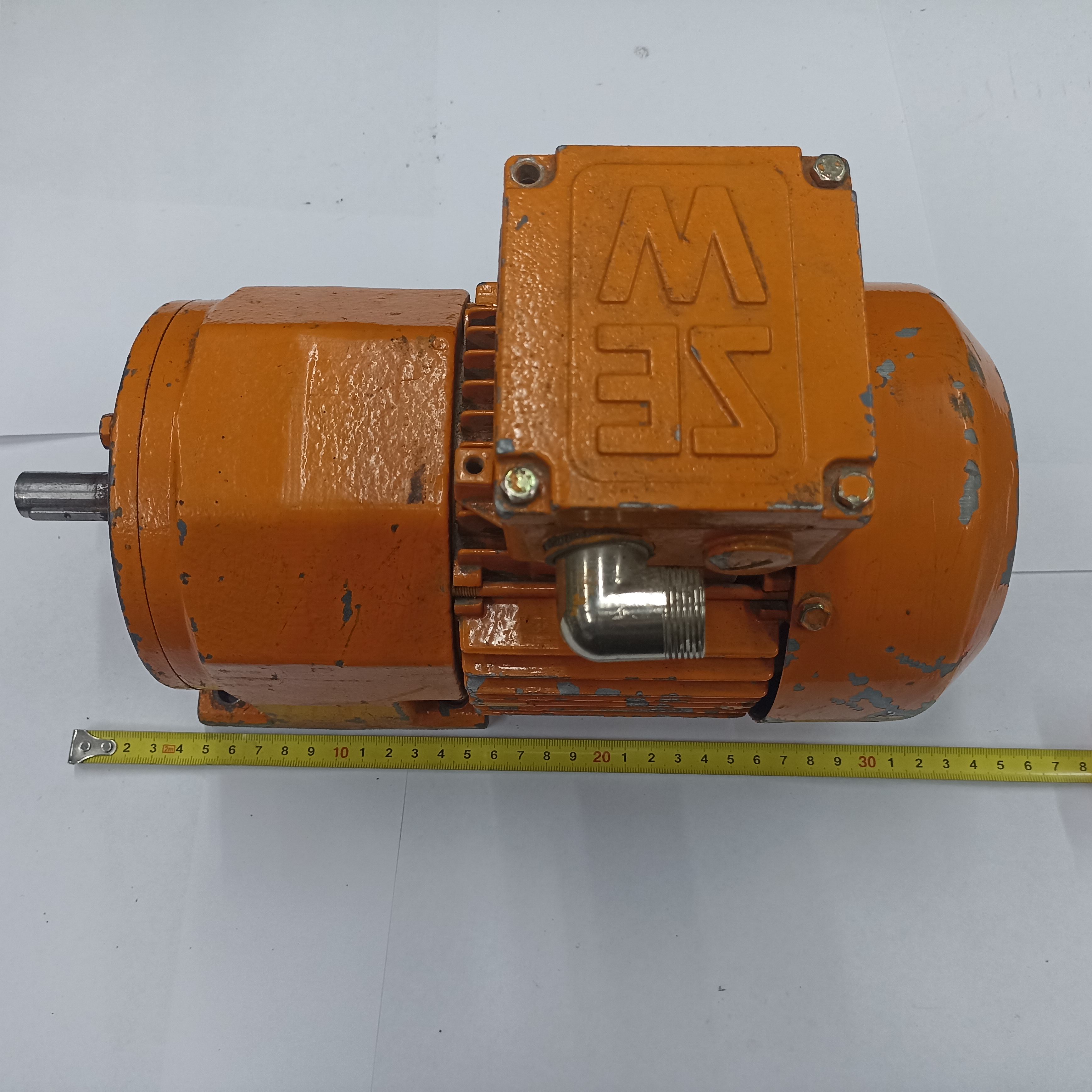 Мотор редуктор R302DT71C4 , 220/380V, 1400/78 об /мин, 0,25 KW, Германия