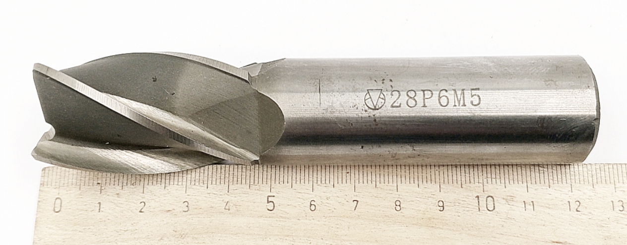 Фреза концевая d28х122 Р6М5 z=4 ц/х