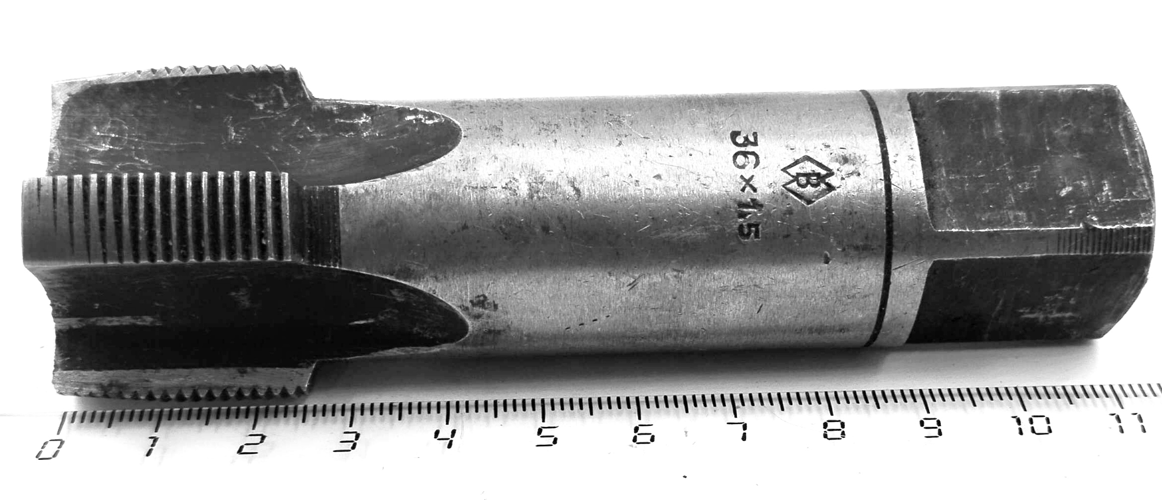 Метчик М36х1,5 ручной №1