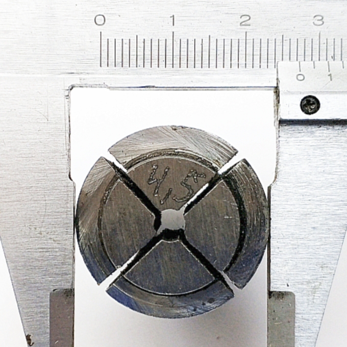 Цанга R28(18) L50 под круг 4.5мм
