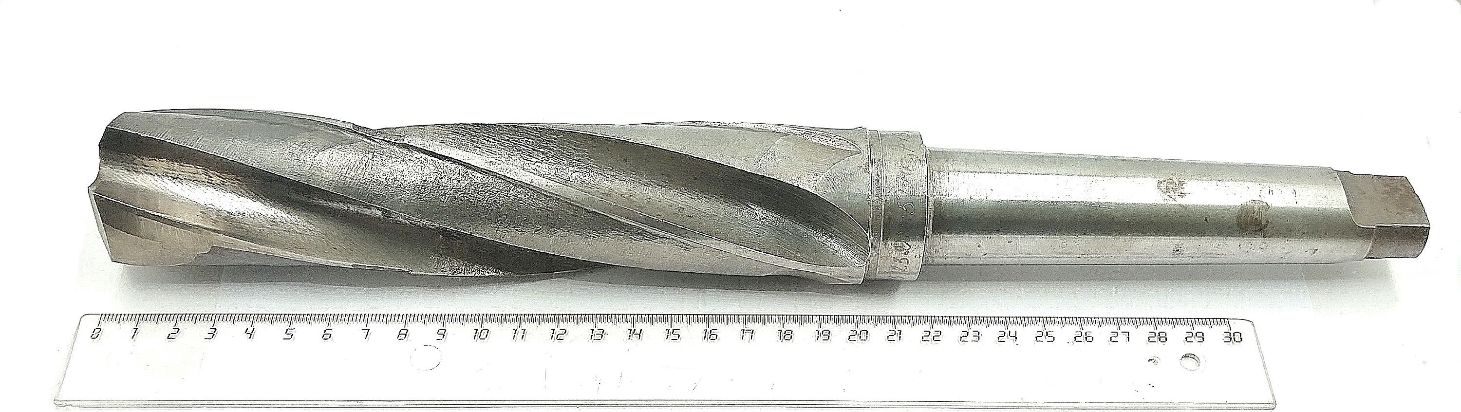 Зенкер цельный d 43,1 к/х КМ4 Z=3 Р6М5 (Карандаш)