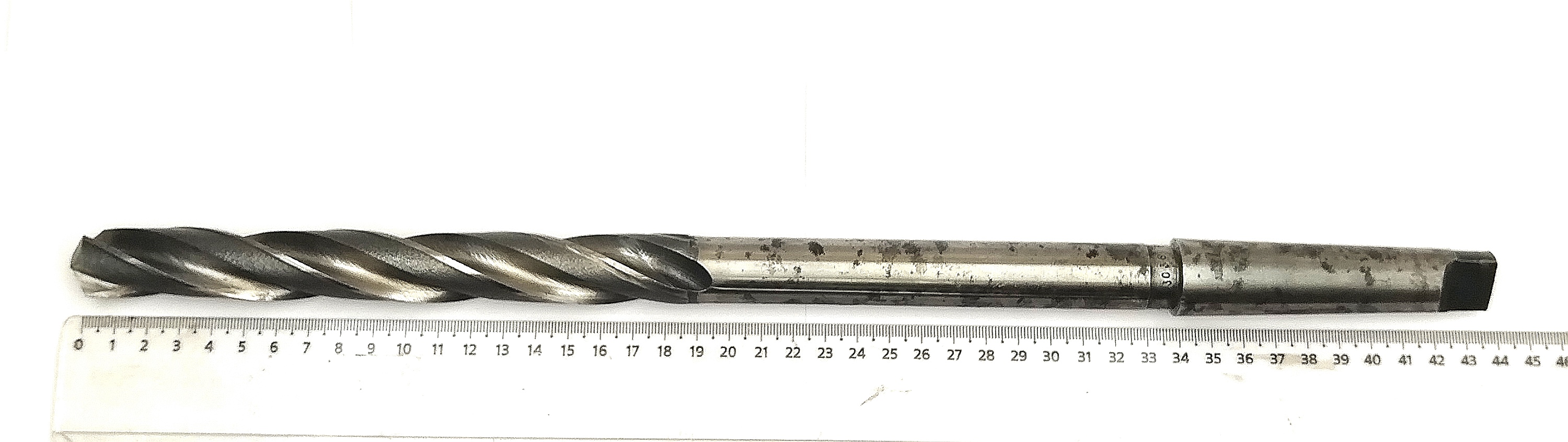 Зенкер цельный d 22 к/х КМ3 Z=3 Р18