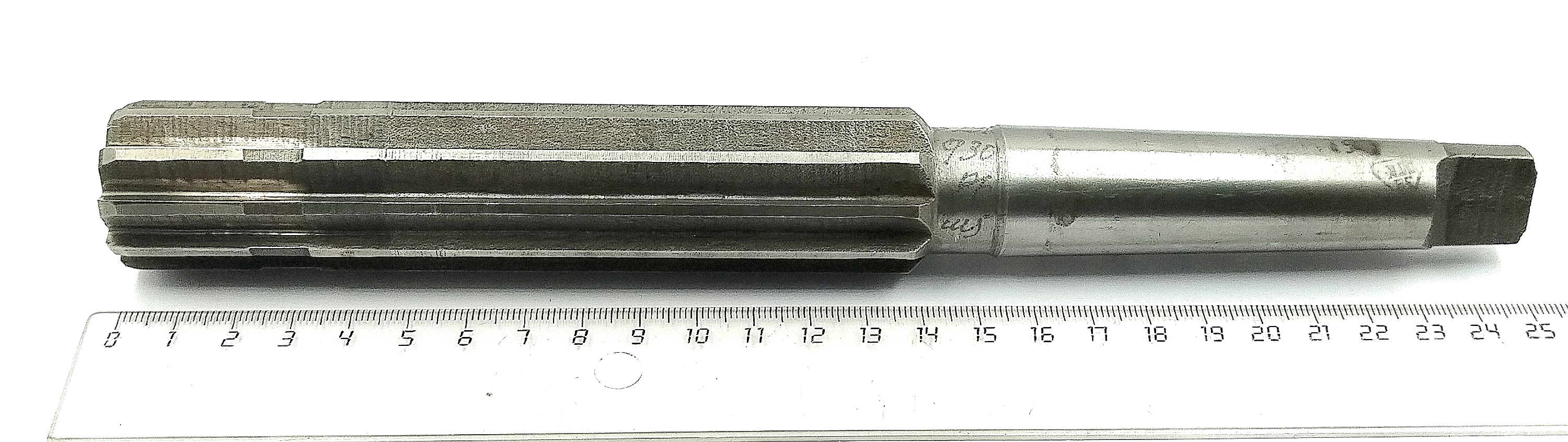 Развертка машинная d 30 к/х КМ3 Р6М5 Z=10 (Карандаш)