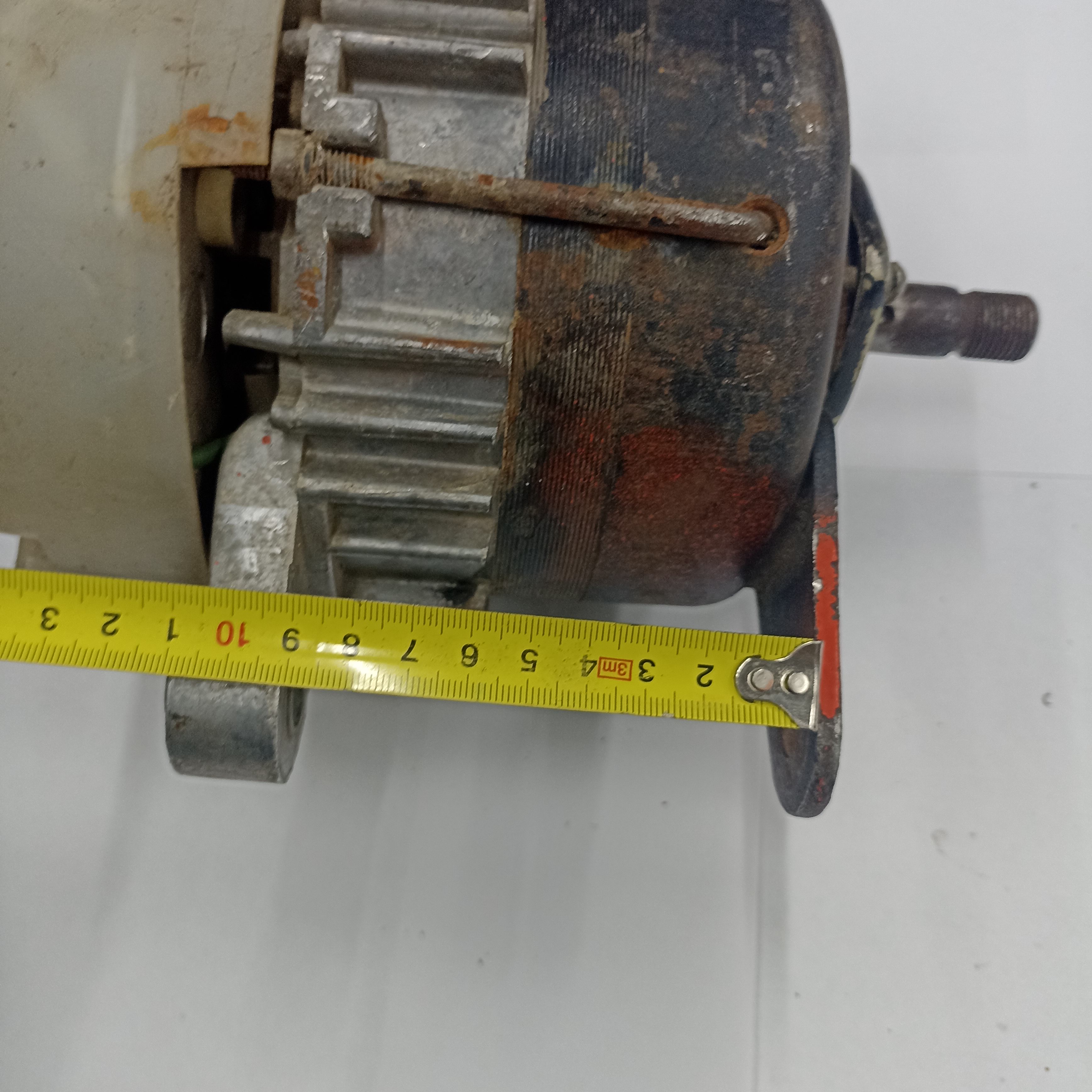 Генератор для трактора Т 4 , ТТ4М   14V 1000W, ТУ 37003.1363-88