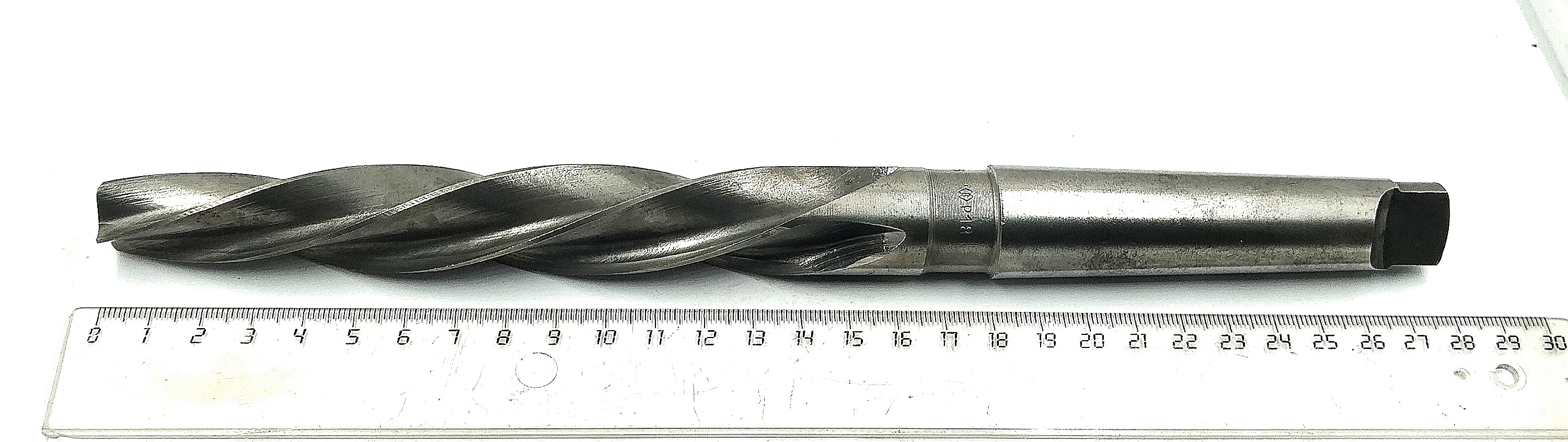 Развертка коническая котельная  d 23 к/х КМ3 Z=4 Р18