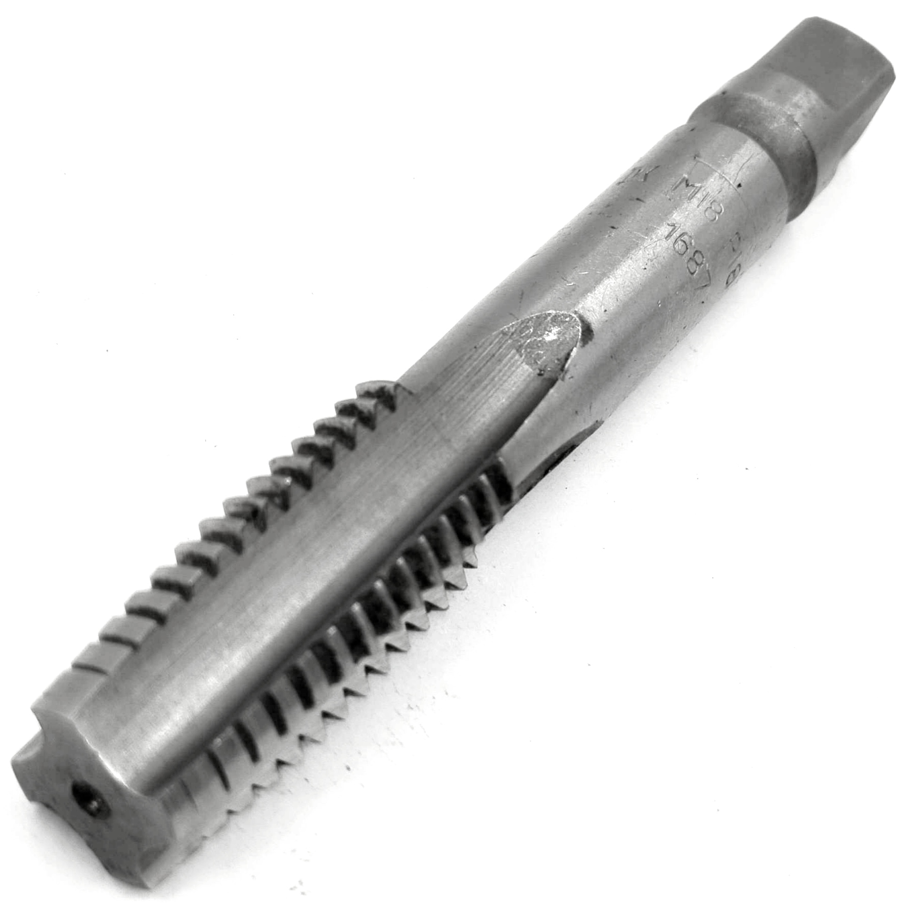 Метчик М18х2,5 м/р (черновой,№1), Р18