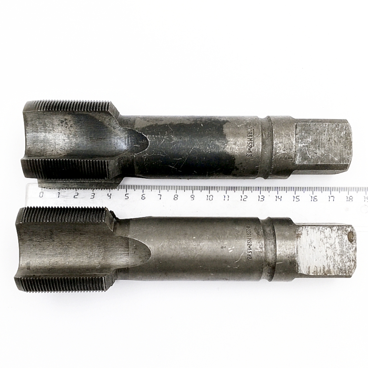 Метчик 2620-2291 (2620-2293) машинно-ручной М52х1,5 Р6М5 VAP (комплект 2шт) ГОСТ 3266-81