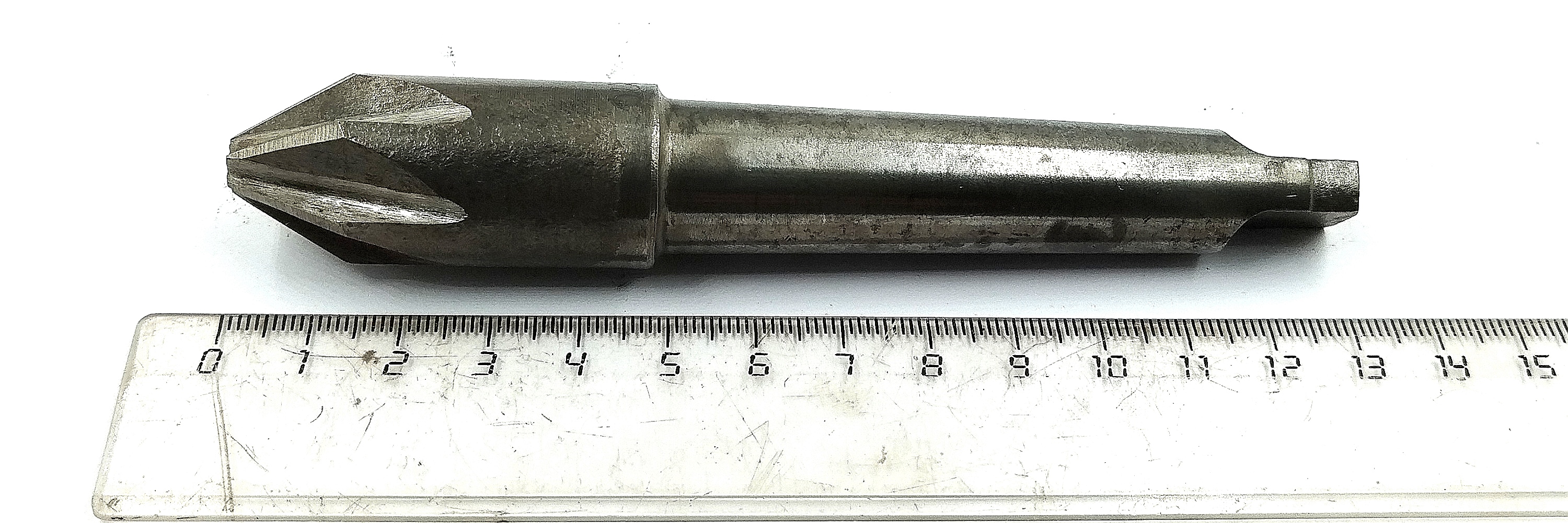 Зенковка 21,6х60° КМ2 Р6М5 Z=6 (Карандаш)