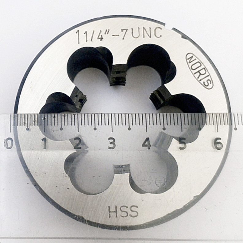 Плашка дюймовая унифицированная 1 1/4"-7UNC 60° HSS