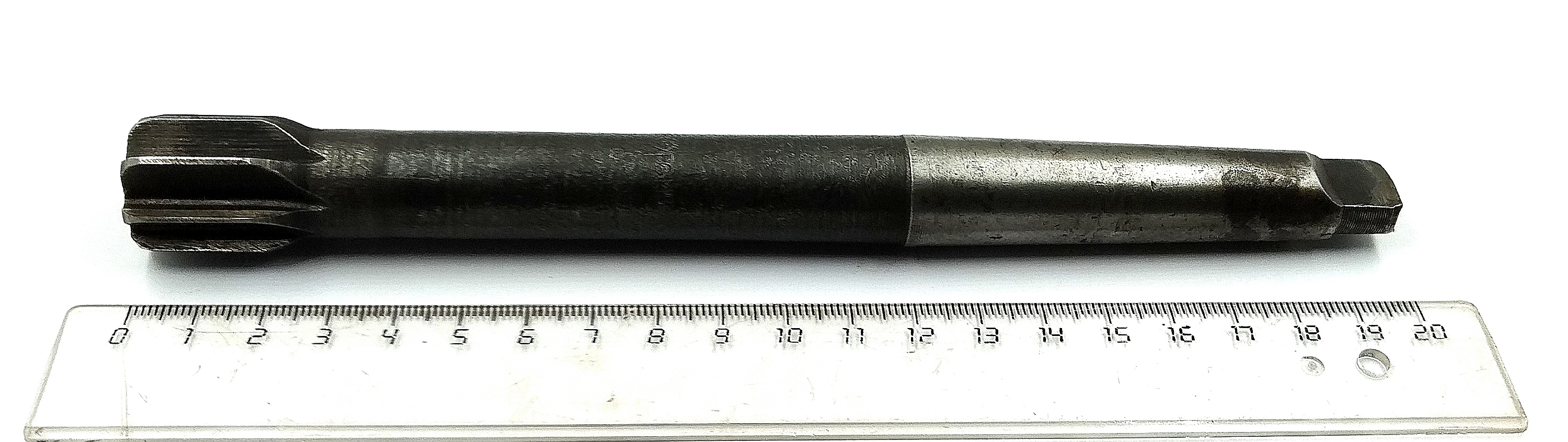 Развертка машинная d 22 к/х КМ2 АР6М5 Z=8